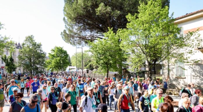 Več tisoč obiskovalcev na kulturno in športno bogati otvoritvi Pohoda za Evropo