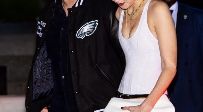 “Neverjetno srečen” igralec bo menda 20 let mlajšo manekenko zaprosil za roko