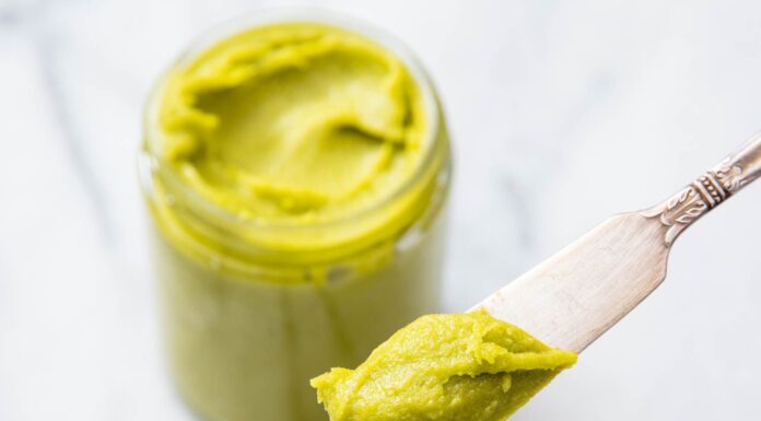 Namazi iz pistacij: koliko pistacij v resnici vsebujejo? Naj vas ne zavede zelena barva!