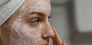 Primerjalni test mask iz gline: polne težkih kovin!