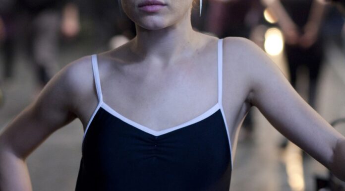 Igralka priznala, da je za zahtevno vlogo v filmu komaj kaj jedla: “Tega ne bi smela povedati”