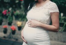 Kaj nosečnost in porod resnično naredita ženskemu telesu