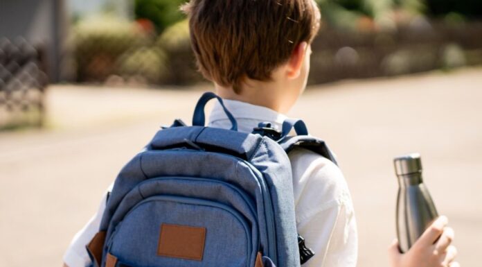 Kako otrokom olajšati vrnitev v šolo?