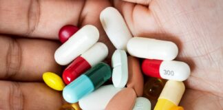 Raziskava: Protibolečinske tablete povečujejo odpornost proti antibiotikom