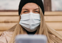 Zaščitne maske med “pandemijo”: lažna zaščita in trajna okoljska škoda