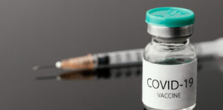 Znanstvena in prevara osrednjih medijev glede učinkovitosti cepljenja za COVID-19