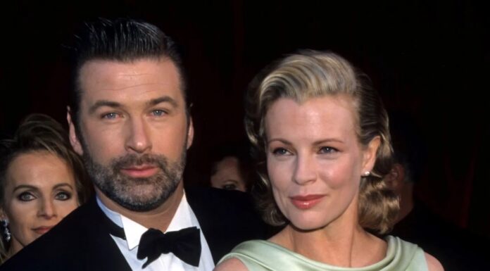 Hči zvezdnikov se spominja »osamljenega otroštva« in omenja »narcistično družino«