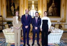 Princesa Kate Middleton je ponovno izbrala bluzo s pentljo