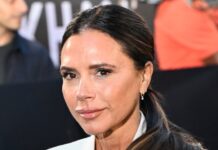 Victoria Beckham se spominja, kako je med konstantnimi kritikami nezdravo nadzorovala svojo težo