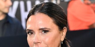 Victoria Beckham se spominja, kako je med konstantnimi kritikami nezdravo nadzorovala svojo težo