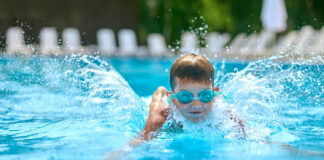 Plavalni programi za osebe z invalidnostjo odslej brezplačni