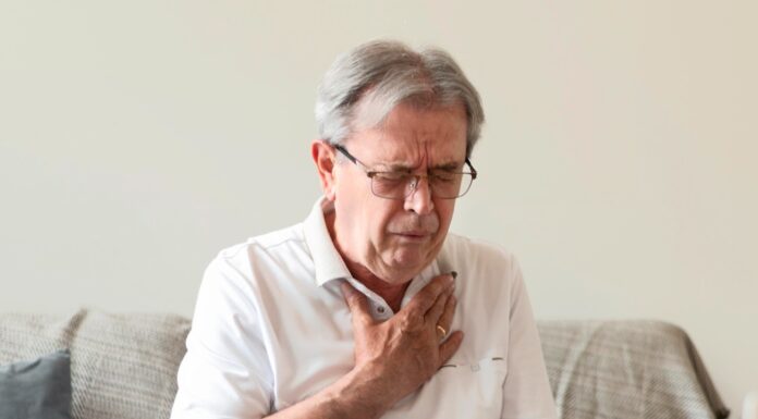 Mikroplastika in bolezni srca: tveganje je še večje pri moških