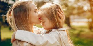 Kam izginjajo naše osebnosti? Smo res le še diagnoze?