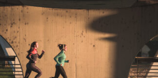 Tekači na dolge proge oz. maratonci imajo večje tveganje za nastanek raka debelega črevesa