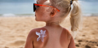 V Avstraliji pozivi k obveznim šolskim odmorom za nanašanje sončne kreme na otroke