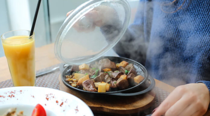 Katerih živil ne bi smeli ponovno segrevati (in zakaj)?