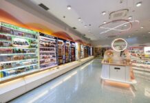 dm drogerie markt Slovenija predstavlja prenovljena dekorativna stojala