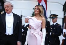Melania Trump je na državni večerji sijala v roza obleki Dior Haute Couture