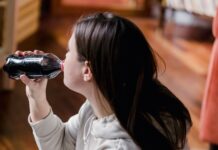 Raziskava ugotovila povezavo med pitjem tovrstnih pijač in rakom želodca
