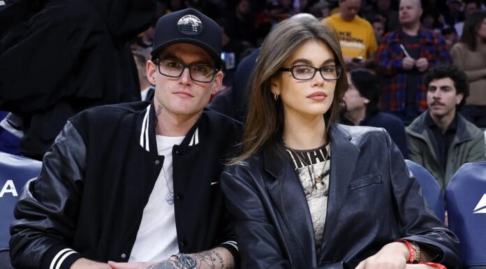Kaia Gerber je mesec pred smrtjo brata Presleyja spregovorila o njegovem boju z odvisnostjo