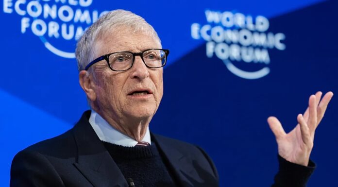 Bill Gates končno na zatožni klopi?